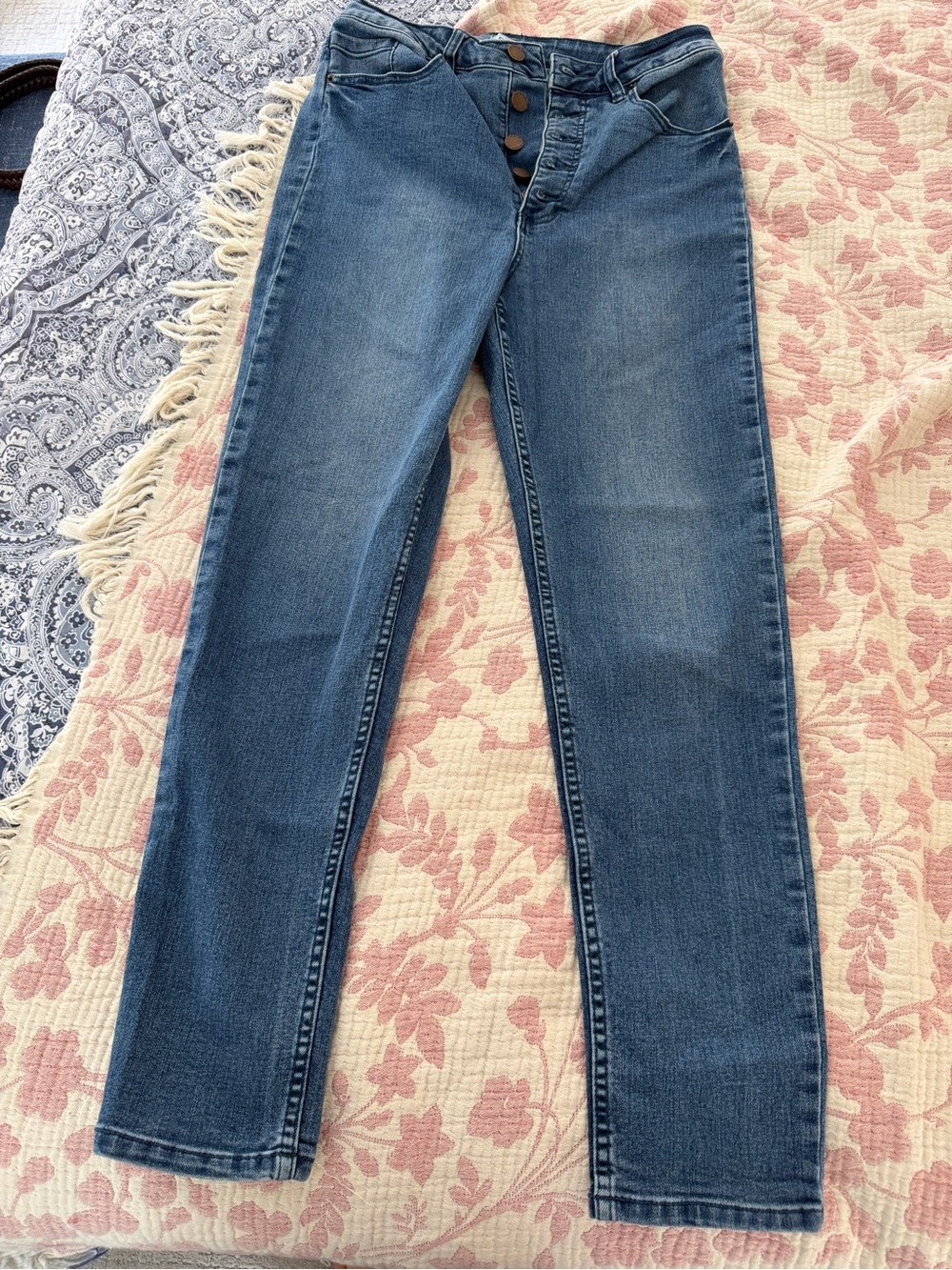 Vintage O’Neill button fly jeans in size 30